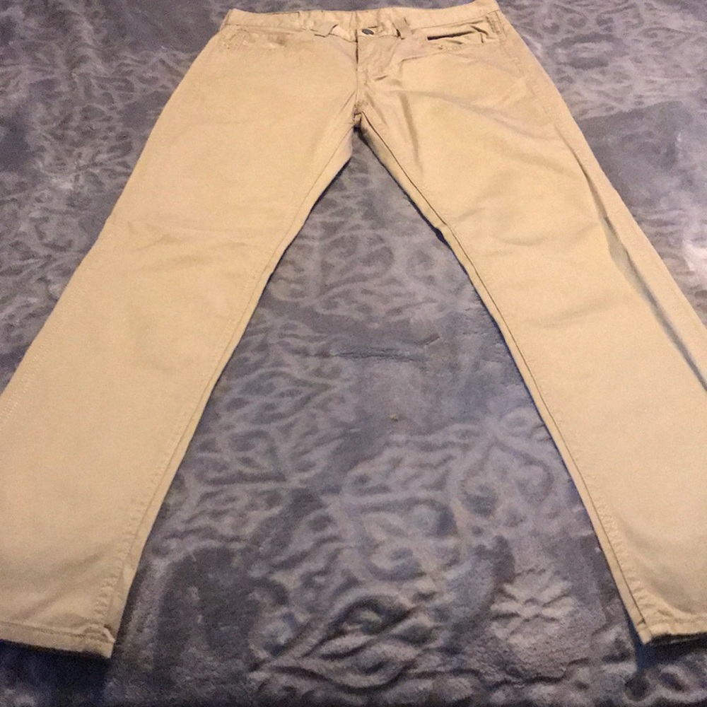 SALE‼️ Khaki Levi’s